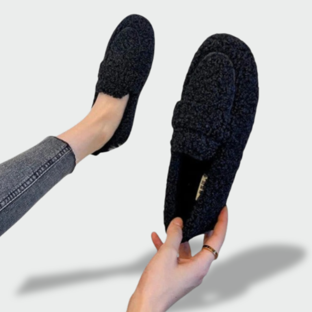 Ugnė™ – Elegantiški šilti šlepetės