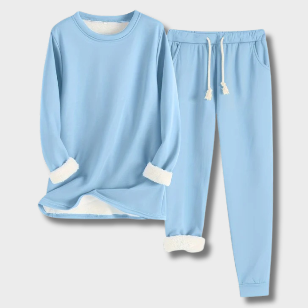 Daiva™ – Elegantiškas poilsio kostiumas