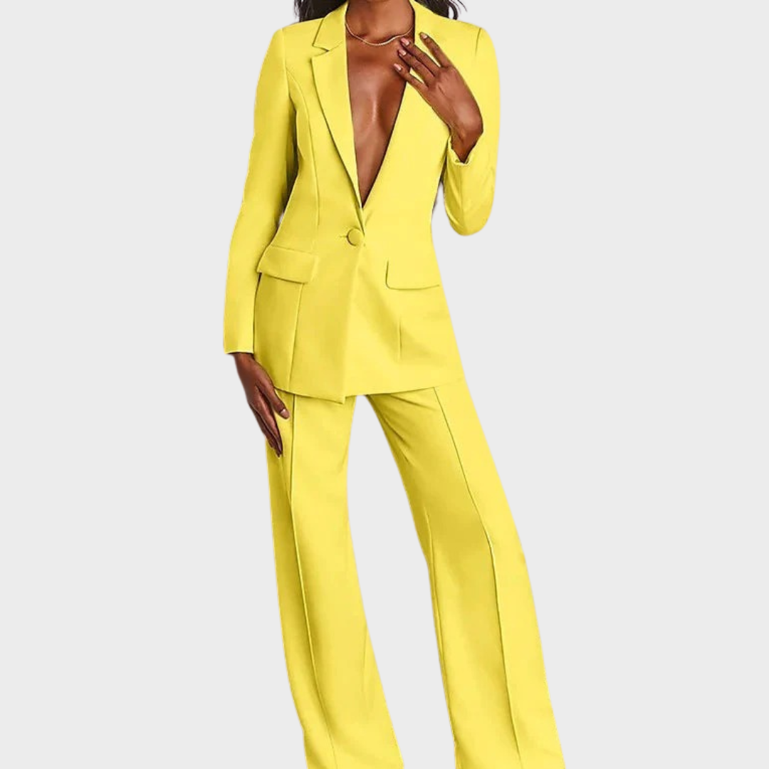 Aistė™ – Elegantiškas moterų kostiumas