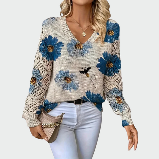 Gabija™ – Elegantiška megzta palaidinė su gėlių raštu