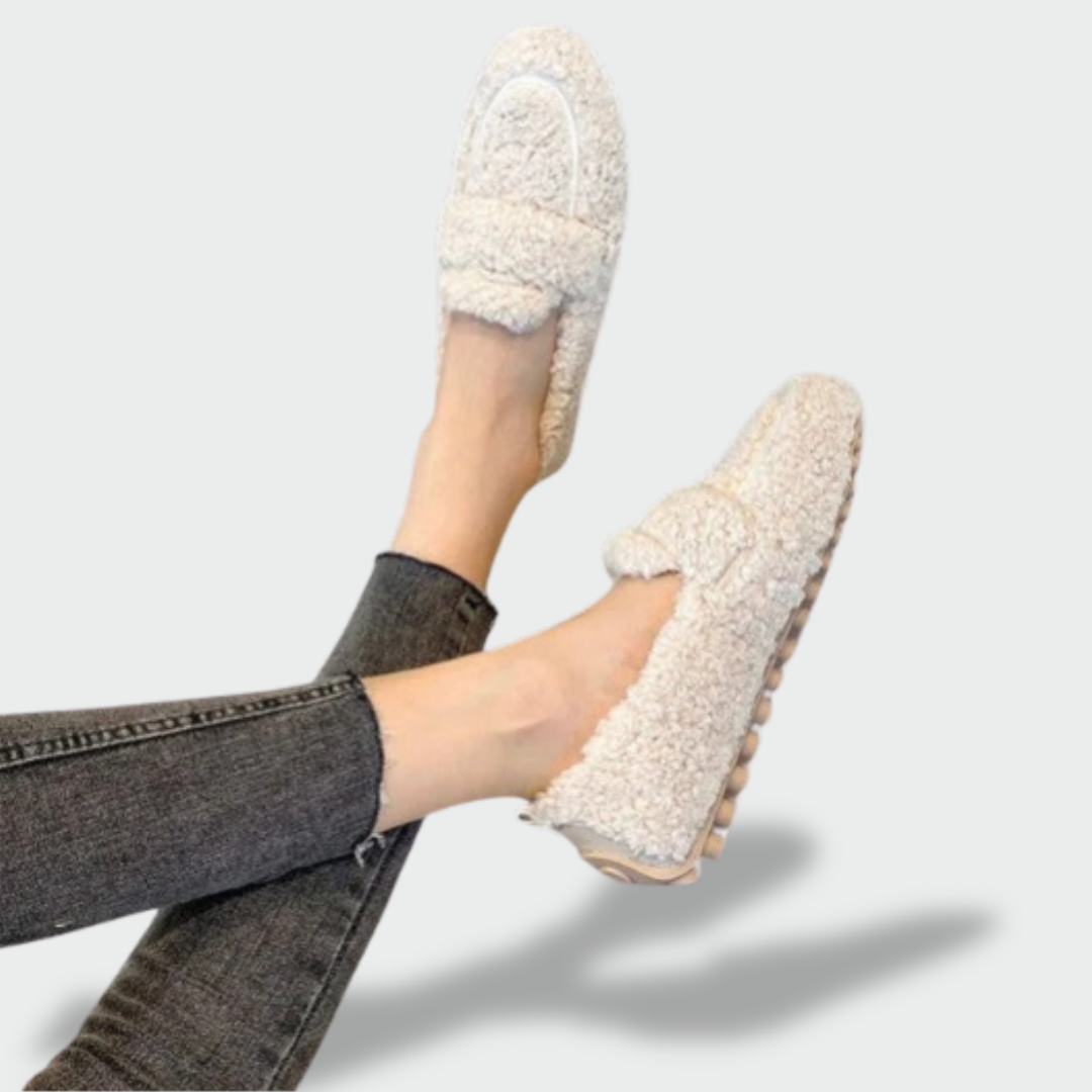 Ugnė™ – Elegantiški šilti šlepetės