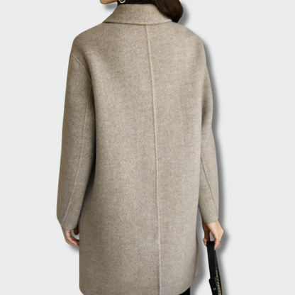 Simona™ – Stilingas rudens paltas