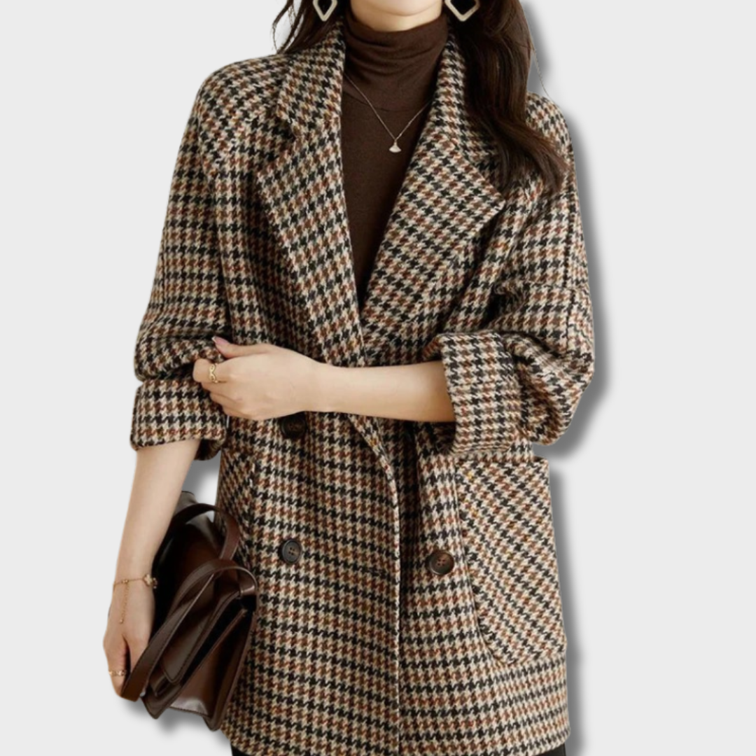 Dalia™ – Elegantiška languota striukė