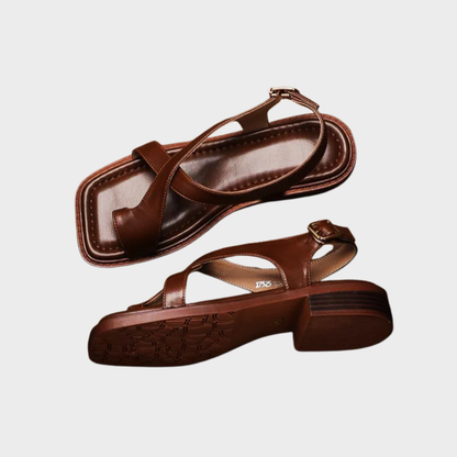 Eglė™ – Odinės sagtinės basutės