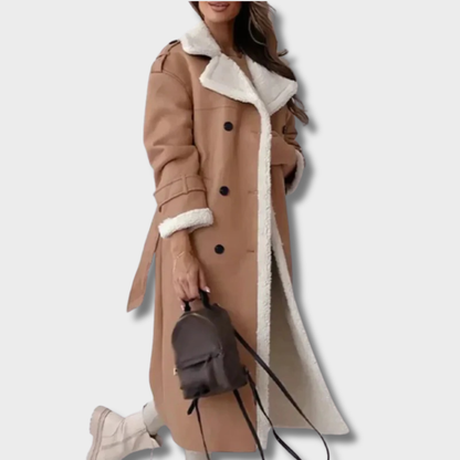 Laimutė™ – Ilga klasikinė striukė su švelniu fliso pamušalu