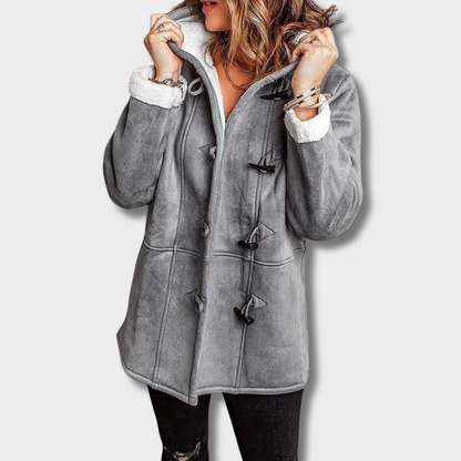 Eglė™ – Prabangi Kašmyro Jausmo Paltas su Gobtuvu