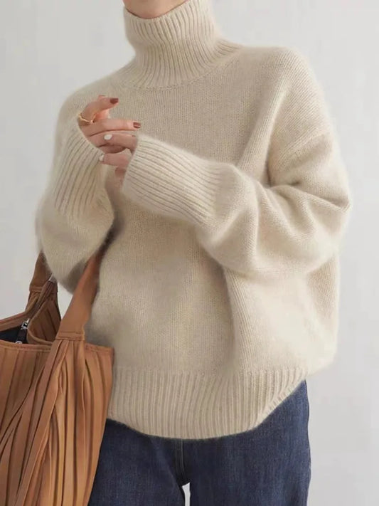 Pull Col Roulé Élégant et Intemporel