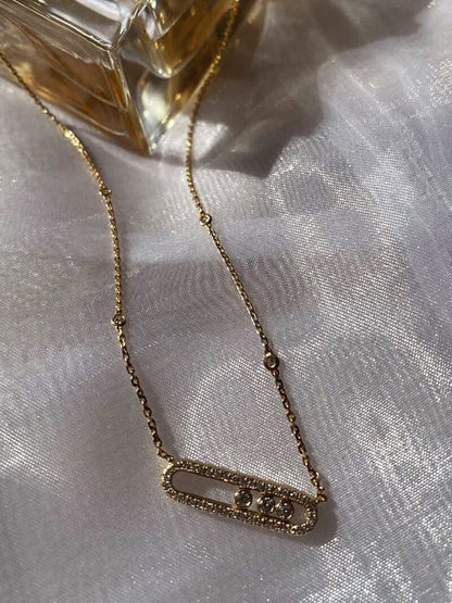 Norėdami įklijuoti Melissa