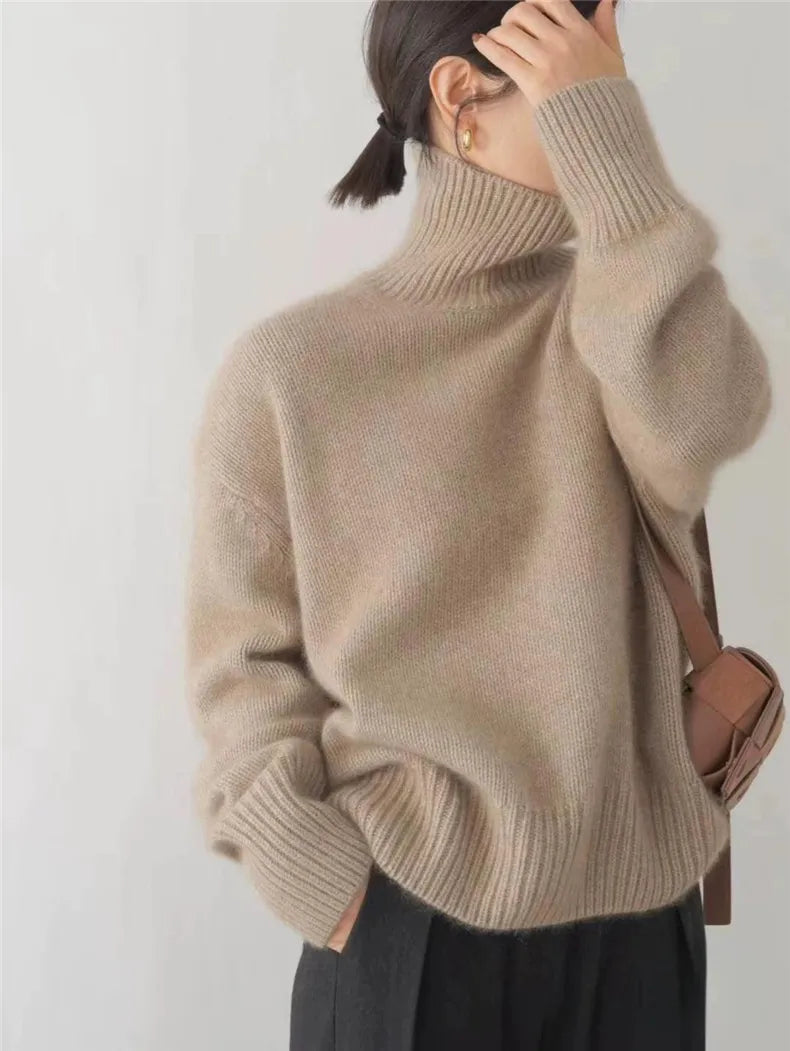 Pull Col Roulé Élégant et Intemporel