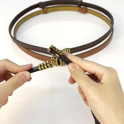 Ceinture fine ajustable à boucle dorée