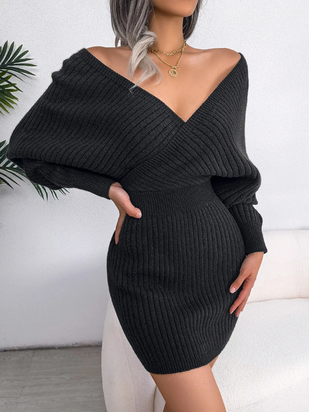 Robe pull en maille à col cache-cœur