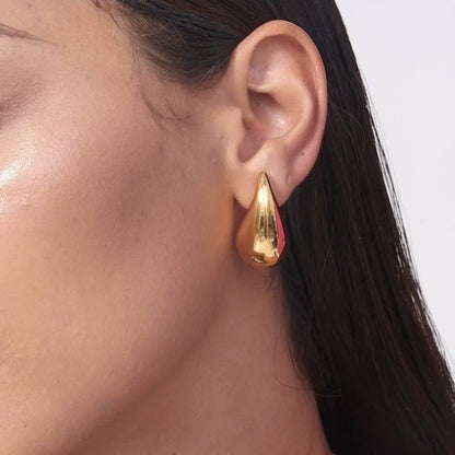 Boucles d’Oreilles Vintage Goutte d’Eau Dorées