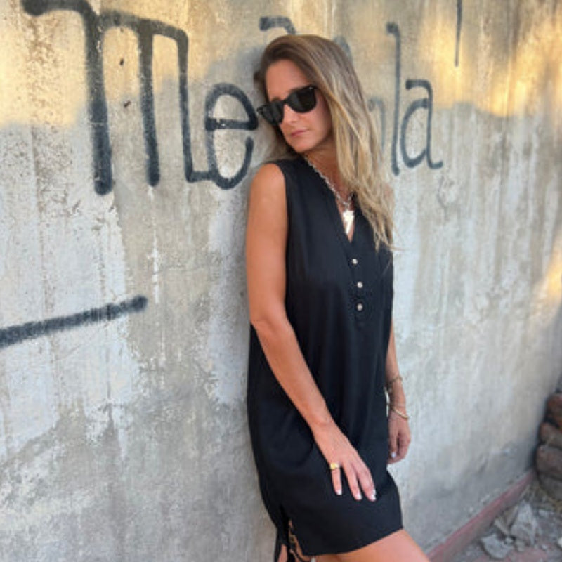 Robe sans manches à col en V et à poches boutonnées pour femmes
